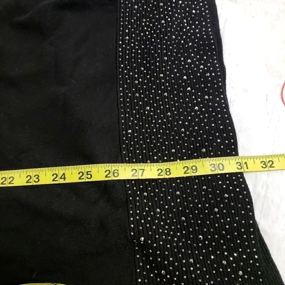 LUSH Vila Milano NWT Studded Black Poncho - Picture 7 of 12